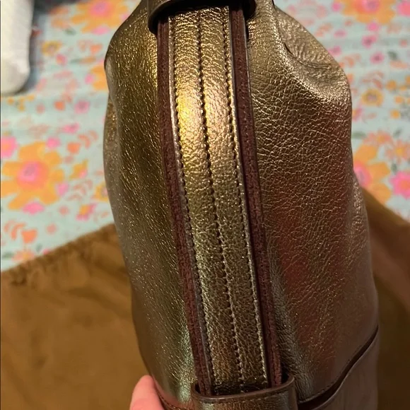 FLASH SALE🔥🔥RARE💕TOM FORD X YSL💗MOMBASA METALLIC GOLD BAG💗💗💗 - Picture 4 of 14